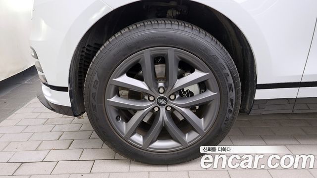 Land Rover Range Rover Velar 2.0 P250 Dynamic SE 2025 — фото 5