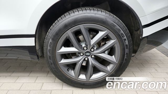 Land Rover Range Rover Velar 2.0 P250 Dynamic SE 2025 — фото 21