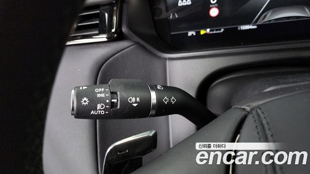 Land Rover Range Rover Velar 2.0 P250 Dynamic SE 2025 — фото 35