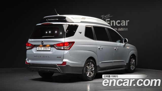 KG Mobility (SsangYong) Korando Turismo 4WD Chateau 9-seater High-Limousine 2016 — фото 2