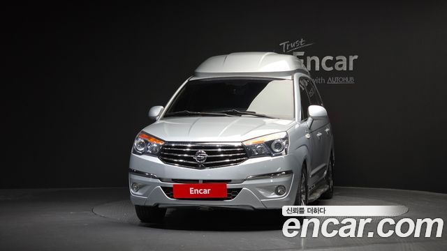 KG Mobility (SsangYong) Korando Turismo 4WD Chateau 9-seater High-Limousine 2016 — фото 3