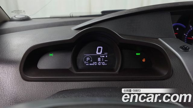 KG Mobility (SsangYong) Korando Turismo 4WD Chateau 9-seater High-Limousine 2016 — фото 8