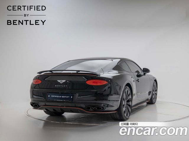 Bentley Continental GT (III) 4.0 GT Azure 2024 — фото 4