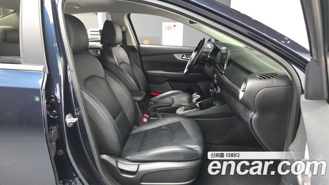 Kia K3 Prestige 2021 — фото 11