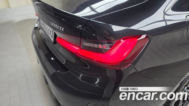BMW 3 Series (G20) 320i M Sport 2025 — фото 23