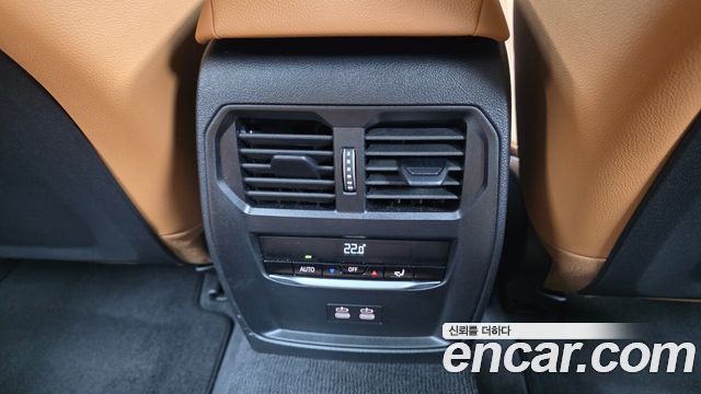 BMW 3 Series (G20) 320i M Sport 2025 — фото 32