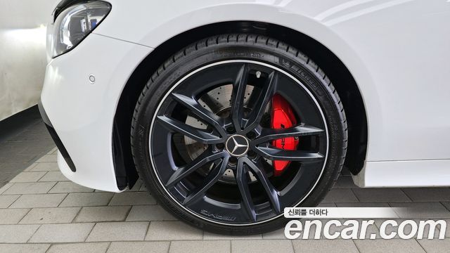 Mercedes-Benz E-Class (W213) E53 AMG 4MATIC+ Coupe 2023 — фото 5