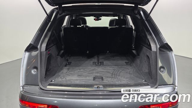 Audi Q7 (4M) 45 TDI Quattro Premium 2022 — фото 17