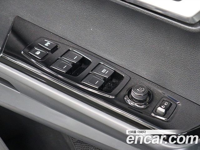 KG Mobility (SsangYong) Torres Gasoline 1.5 2WD T5 2023 — фото 18