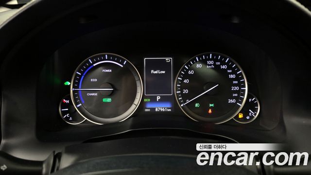 Lexus ES300h Supreme+ XV60 2018 — фото 29