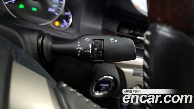 Lexus ES300h Supreme+ XV60 2018 — фото 34