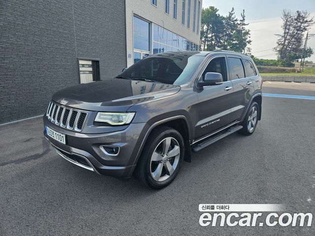 Jeep Grand Cherokee 3.0 Diesel Overland WK2 2015 — фото 2