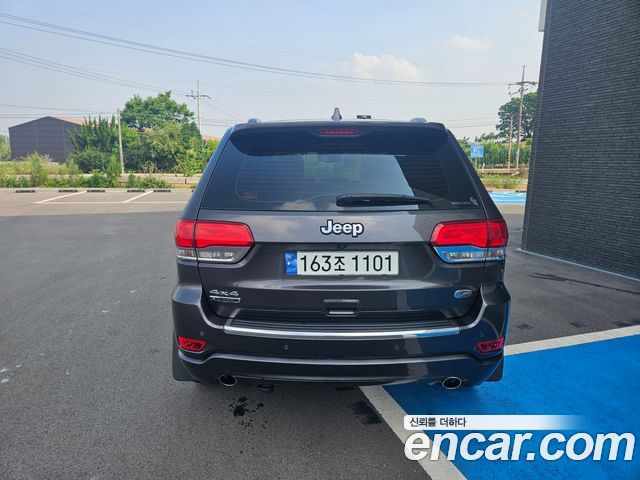 Jeep Grand Cherokee 3.0 Diesel Overland WK2 2015 — фото 5