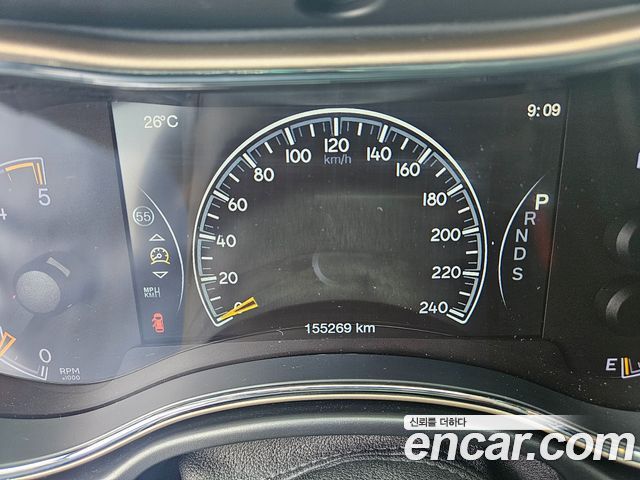 Jeep Grand Cherokee 3.0 Diesel Overland WK2 2015 — фото 17