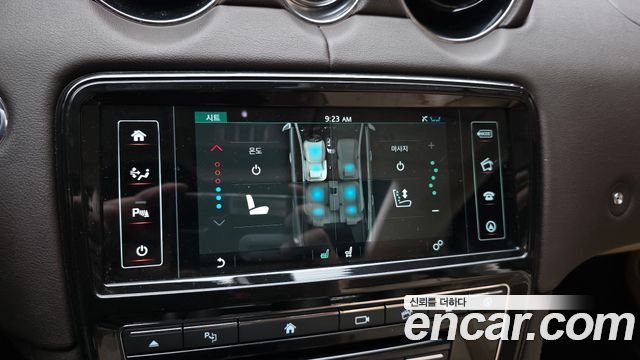 Jaguar XJ 3.0D Premium Luxury LWB X351 2016 — фото 16