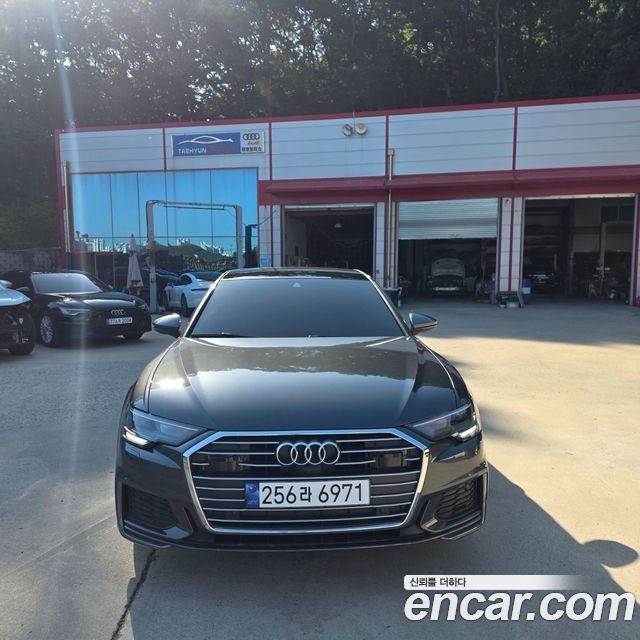 Audi A6 (C8) 45 TFSI Premium 2023 — фото 1