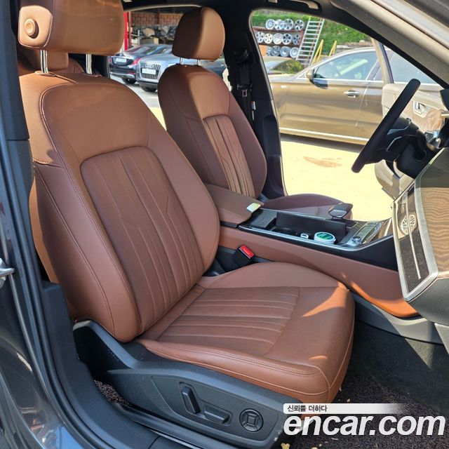 Audi A6 (C8) 45 TFSI Premium 2023 — фото 15