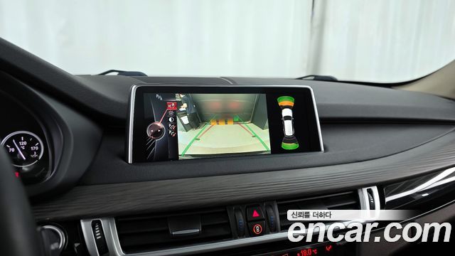 BMW X5 (F15) xDrive 40e iPerformance 2015 — фото 15