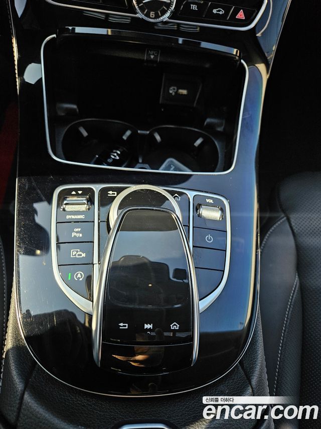Mercedes-Benz E-Class (W213) E300 4MATIC Exclusive 2020 — фото 9