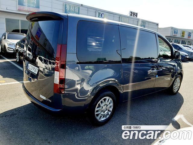 Hyundai Staria Cargo 3-Seater Modern 2023 — фото 6