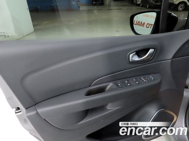 Renault Korea QM3 RE 2019 — фото 18