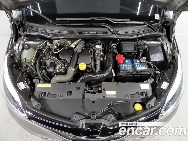 Renault Korea QM3 RE 2019 — фото 23