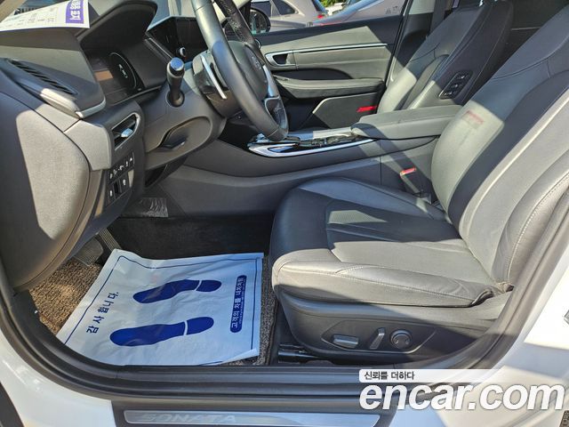 Hyundai Sonata (DN8) 1.6 Turbo Premium Plus 2022 — фото 10