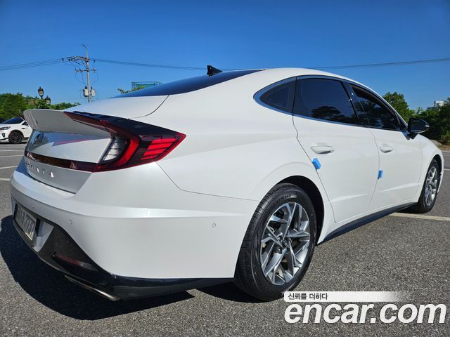 Hyundai Sonata (DN8) 1.6 Turbo Premium Plus 2022 — фото 18