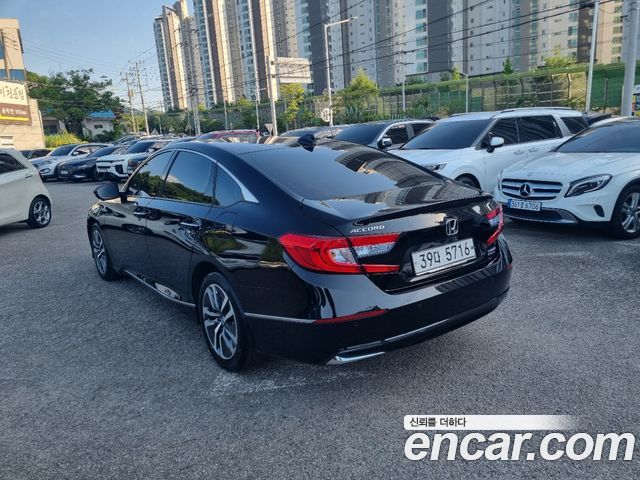 Honda Accord (X) 2.0 Hybrid Touring 2018 — фото 7