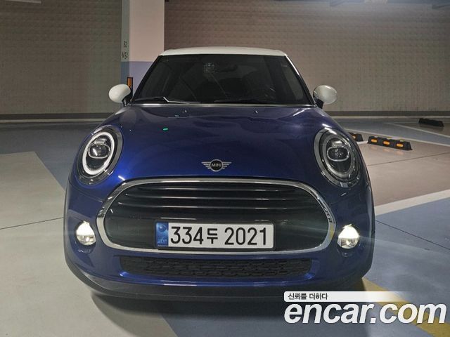 MINI Cooper 5Door Standard 3rd