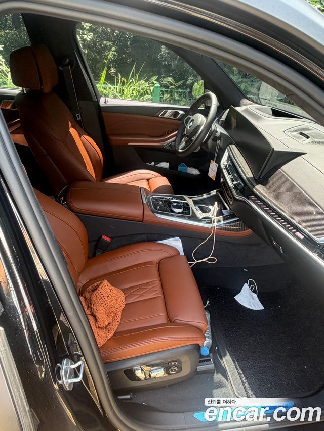 BMW X7 (G07) M60i xDrive M sport 6STR 2025 — фото 6