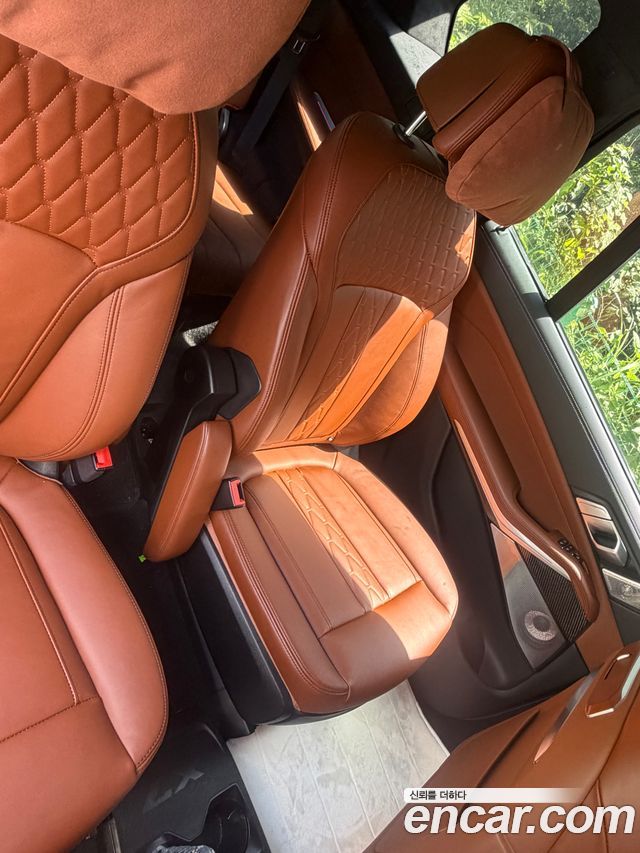 BMW X7 (G07) M60i xDrive M sport 6STR 2025 — фото 10