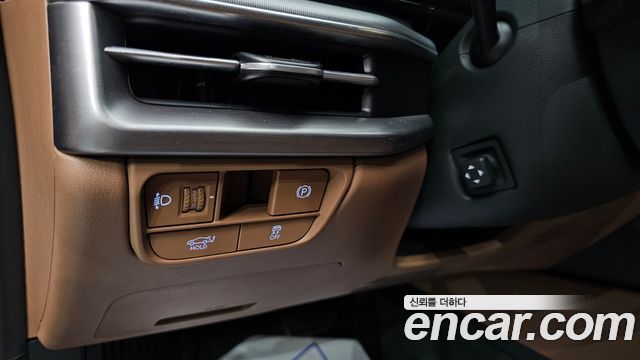 Hyundai Grandeur (GN7) 3.5 Gasoline 2WD Exclusive 2023 — фото 13