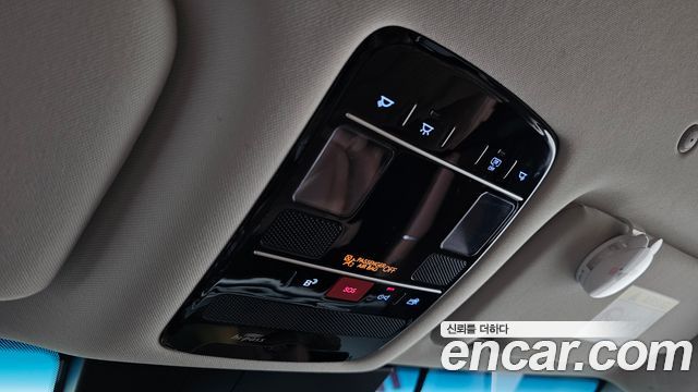 Hyundai Grandeur (GN7) 3.5 Gasoline 2WD Exclusive 2023 — фото 17