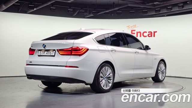 BMW 5 Series GT (F07) GT 30d xDrive 2015 — фото 2