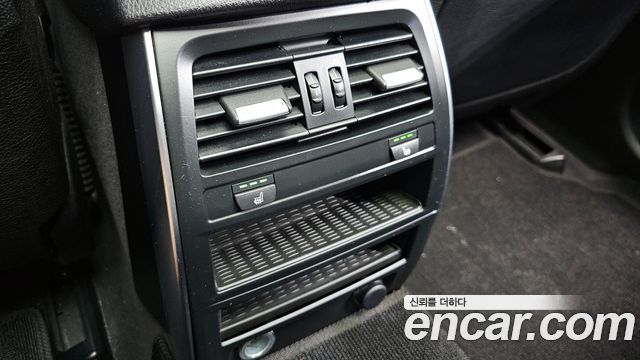 BMW 5 Series GT (F07) GT 30d xDrive 2015 — фото 17