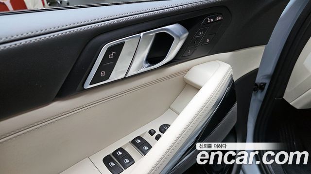 BMW X6 (G06) xDrive40d M Sport Online Exclusive 2026 — фото 18