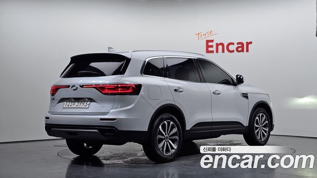 Renault Korea QM6 2.0 LPe LE Signature 2WD 2022 — фото 2