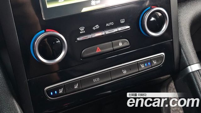 Renault Korea QM6 2.0 LPe LE Signature 2WD 2022 — фото 18
