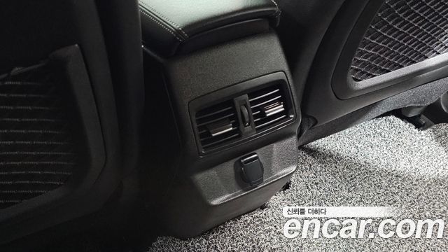 Renault Korea QM6 2.0 LPe LE Signature 2WD 2022 — фото 24