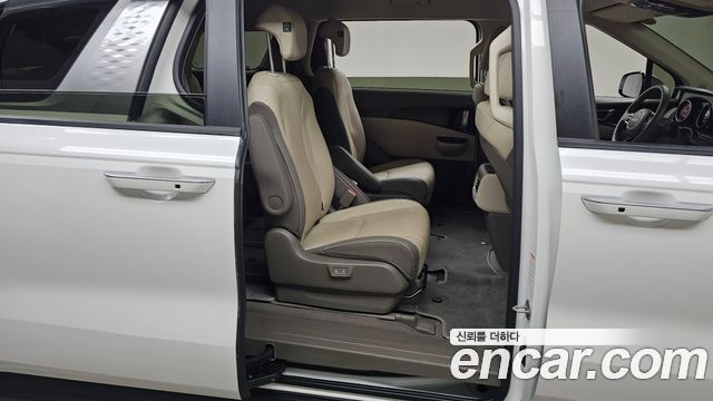 Kia Carnival (IV) Diesel 9-Seater Prestige 2023 — фото 11