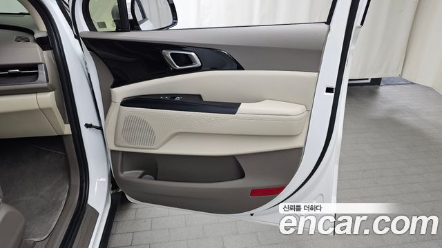 Kia Carnival (IV) Diesel 9-Seater Prestige 2023 — фото 25