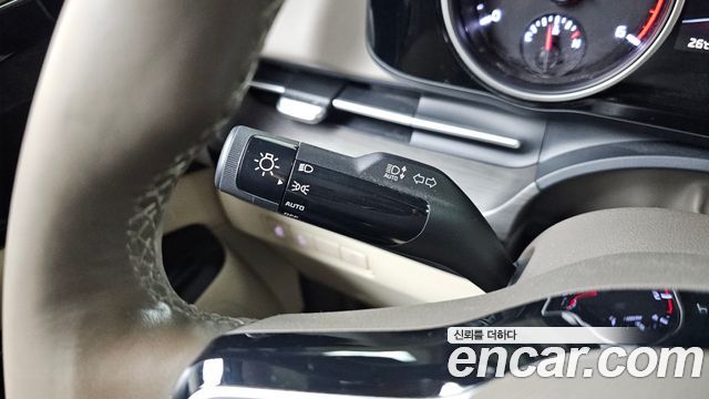 Kia Carnival (IV) Diesel 9-Seater Prestige 2023 — фото 28