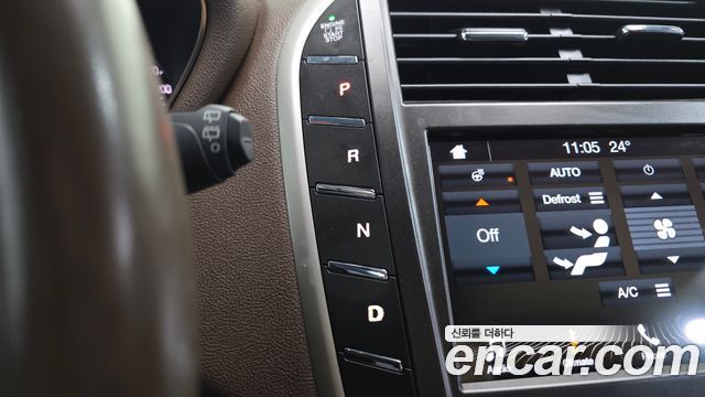 Lincoln MKC 2.0 AWD 2017 — фото 9