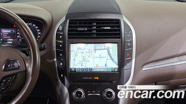Lincoln MKC 2.0 AWD 2017 — фото 20