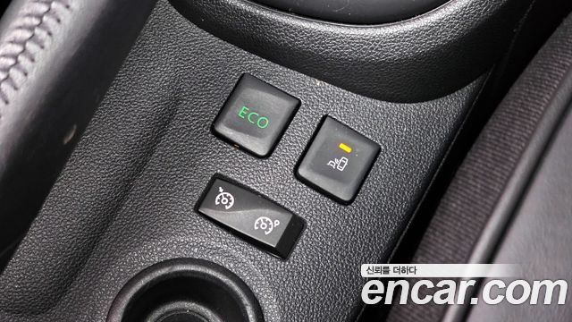 Renault Korea QM3 RE Signature 2019 — фото 19