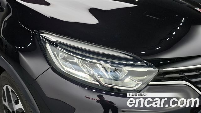 Renault Korea QM3 RE Signature 2019 — фото 22