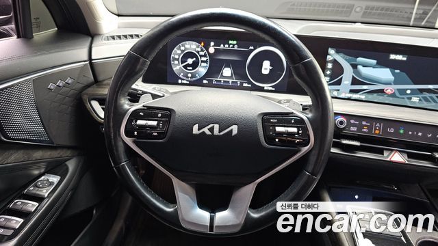 Kia K8 2.5 Gasoline 2WD Noblesse 2022 — фото 12