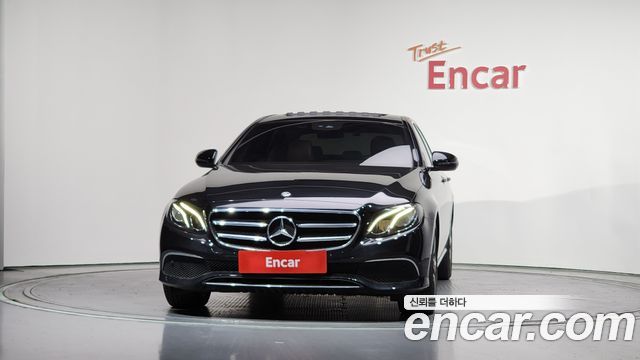 Mercedes-Benz E-Class (W213) E250 Avantgarde 2020 — фото 3