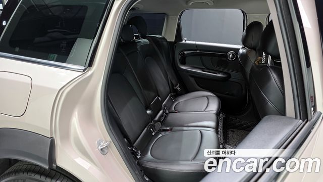 MINI Cooper Countryman Classic Plus 2nd 2022 — фото 11